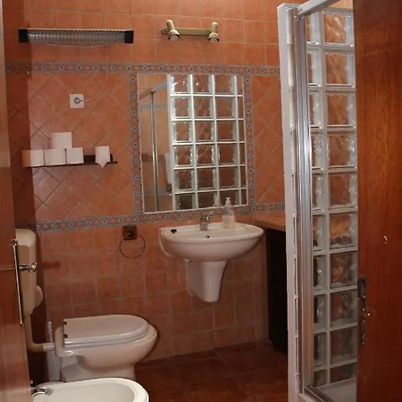 Cozy House * לאגוּ‏ש